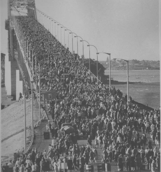 ‘Portal to a Brighter Day’: Narratives of Progress and the Opening of the Auckland Harbour Bridge